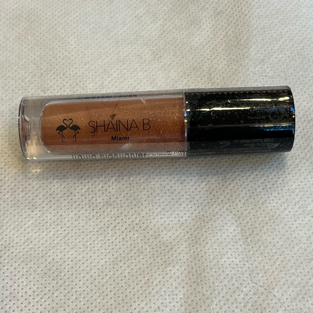 New SHAINA B. Flaminglow Liquid Highlighter